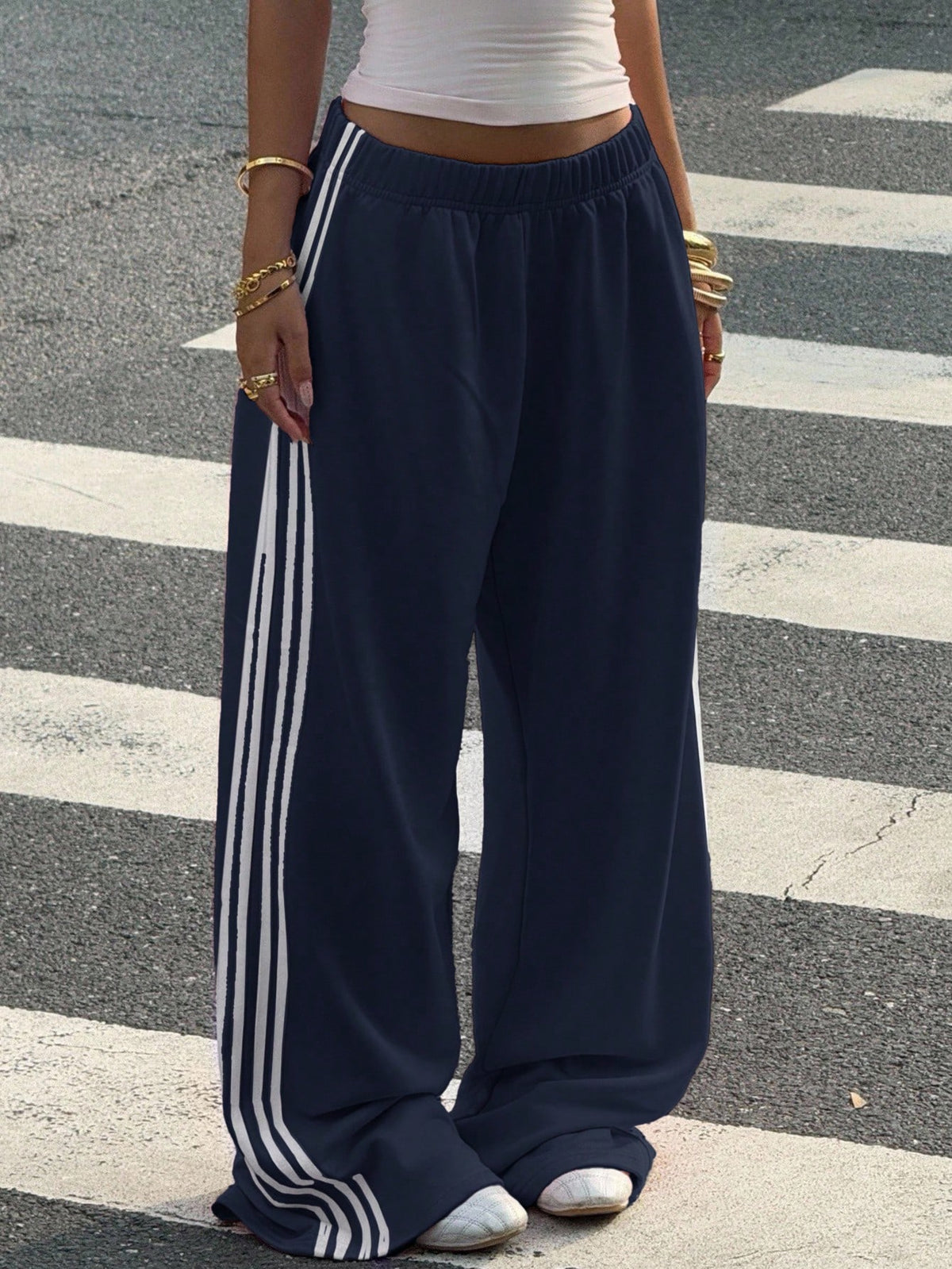 Muchica Women's Chocolate Brown Casual Wide Leg Sweatpants With Side Stripe Detail And Extra Long Knitted Fabric