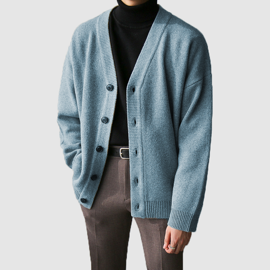 Men's knit sweater and cardigan coat