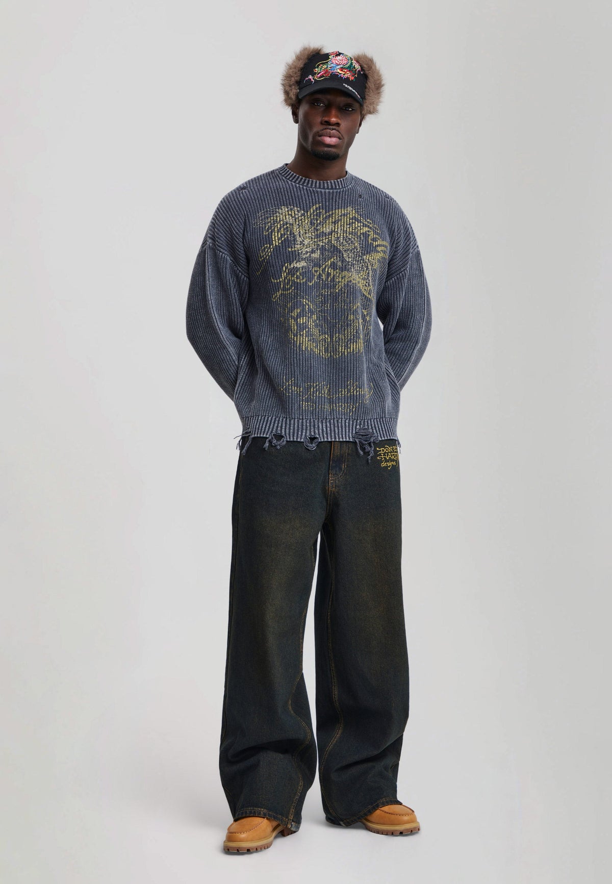Mens Distressed Los Angeles Knitted Relaxed Crew Jumper - Black